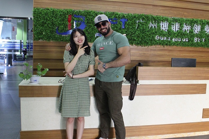 埃及客户来中国采购8868体育官网入口